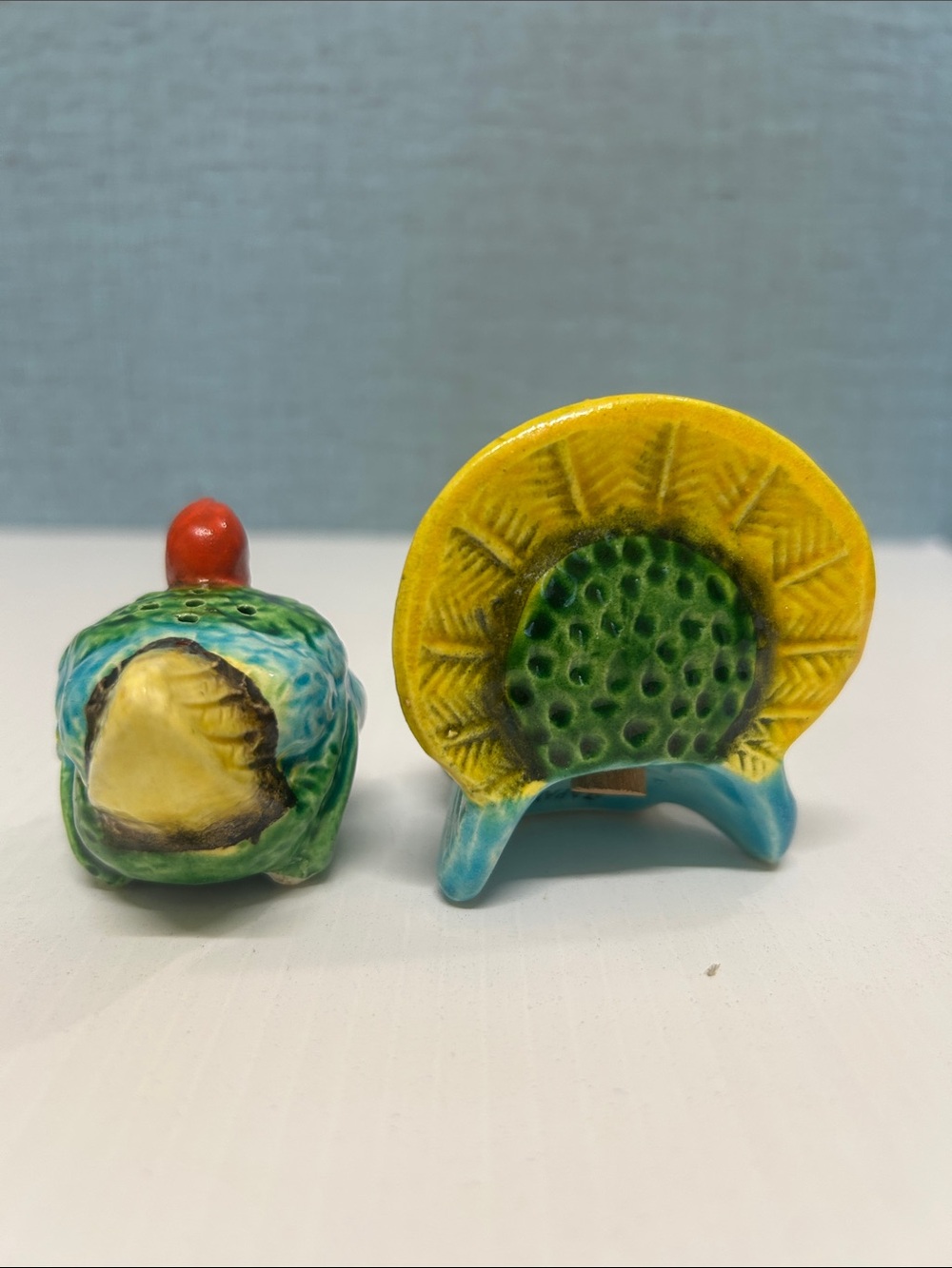 Vintage Japan Whimsical Turkey Salt & Pepper Shakers on Tray - Picture 4 of 9
